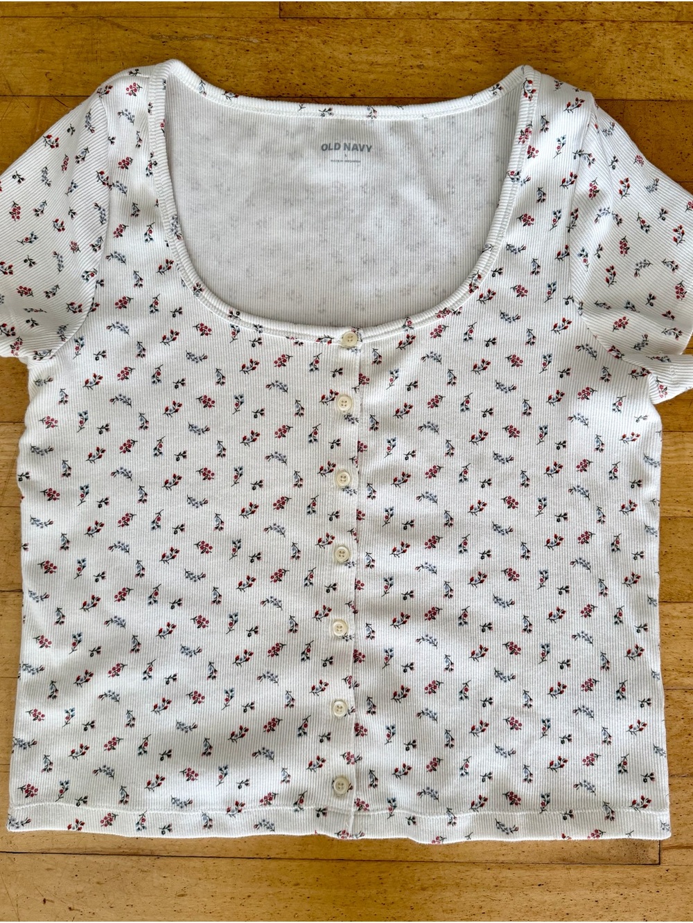 Old Navy Short Sleeve Ribbed Button Down Crop Top